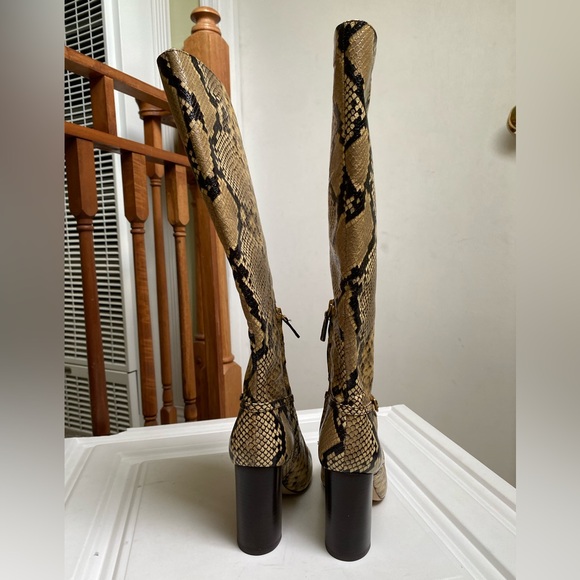 Tory Burch Pull On Snake Embossed Heel Boots Size 7 new - Picture 12 of 13